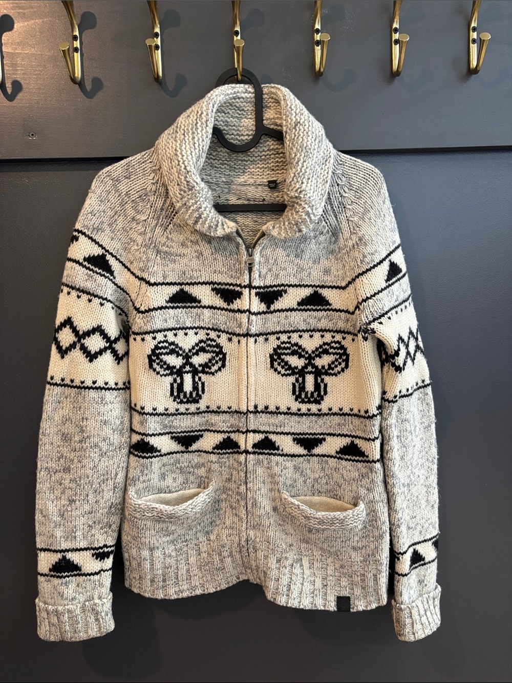 Aritzia TNA Logo Chunky Lambswool Zip Cardigan Sweater M